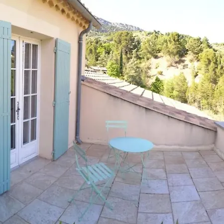 Christiane 2* Buis-les-Baronnies