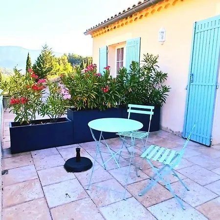 Christiane Terrasse Tropézienne Bed and breakfast
